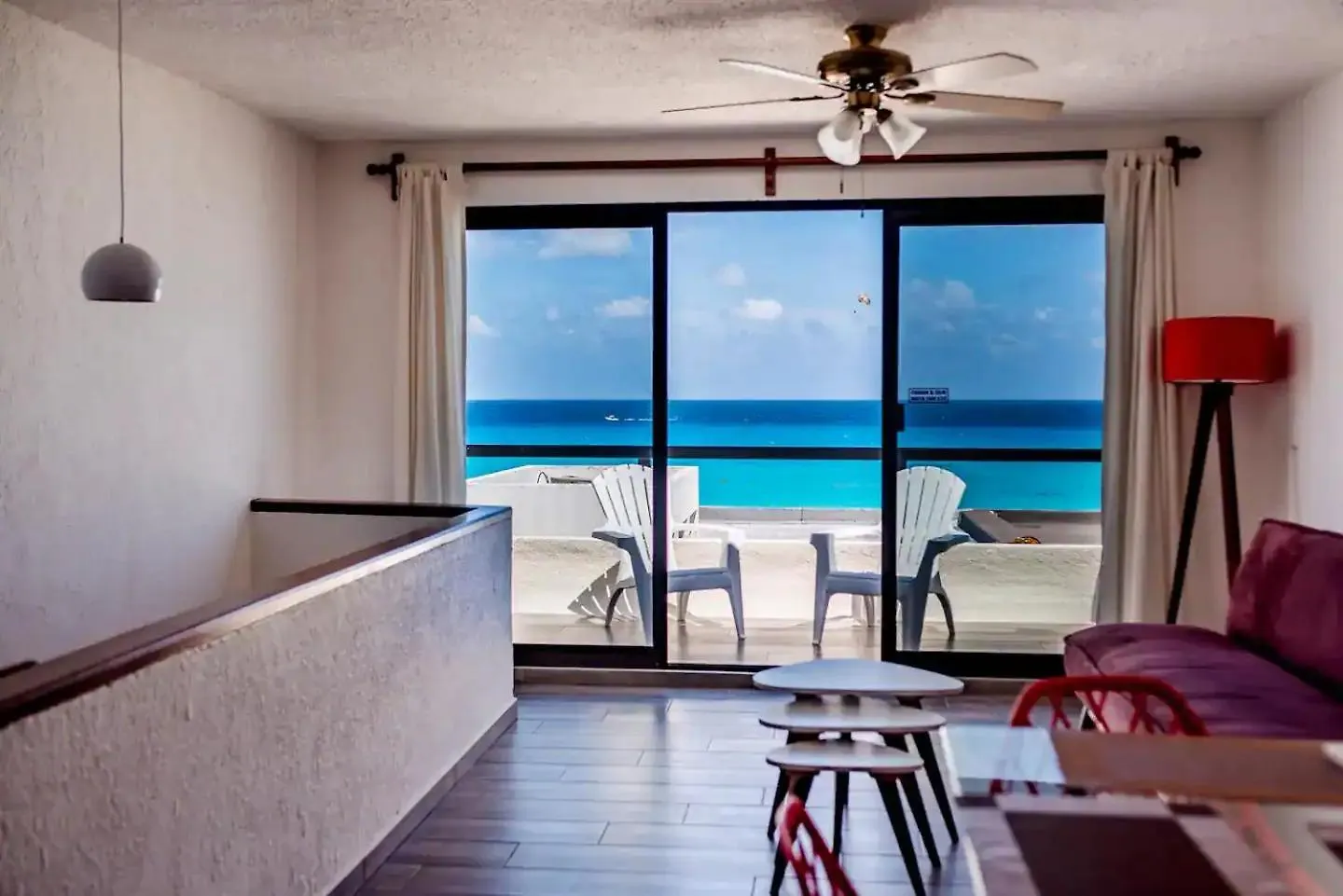 2 Bedrooms, Ocean View Balcony Cancun